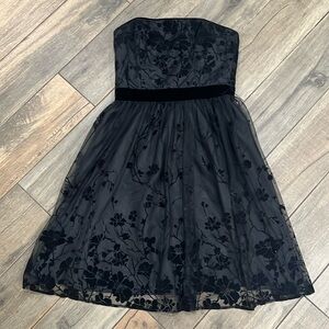 Alex Evening Formal black strapless dress!